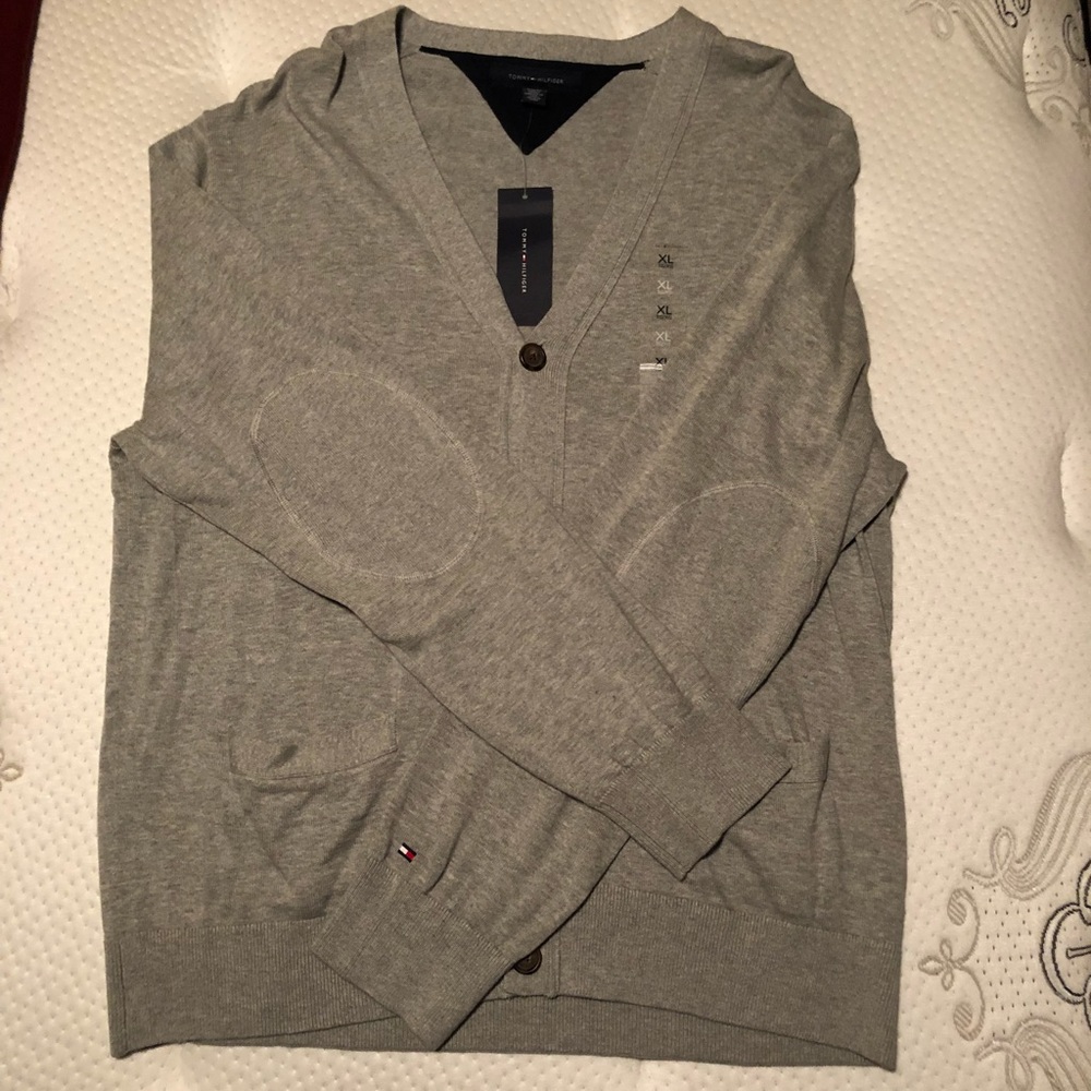 Tommy Hilfiger (Heather Grey) Fall Basic cardigan.